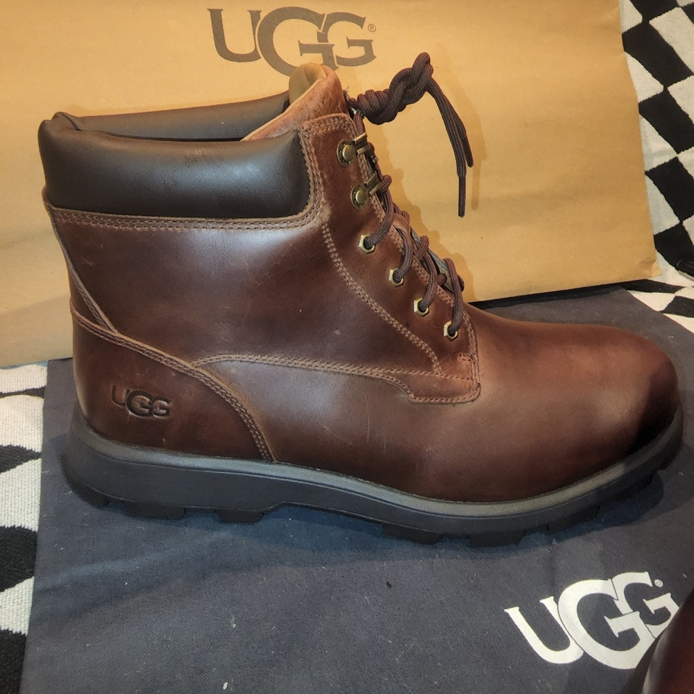 Waterproof boot - Picture 5 of 14